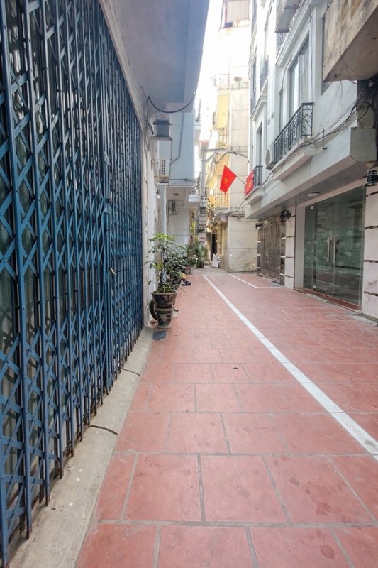 Bán nhà Ngõ Gốc Đề - ngõ rộng, nhà đẹp, 28m2, sổ cực đẹp chỉ 5,7 tỷ
