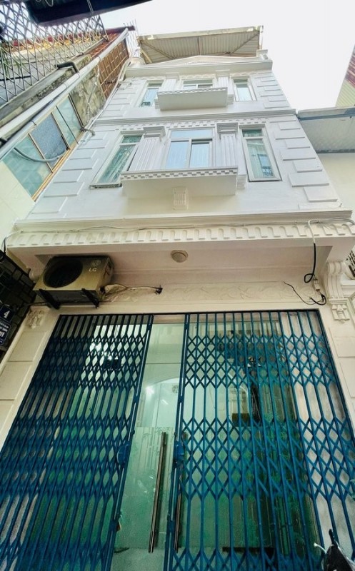 Bán nhà Ngõ Gốc Đề - ngõ rộng, nhà đẹp, 28m2, sổ cực đẹp chỉ 5,7 tỷ