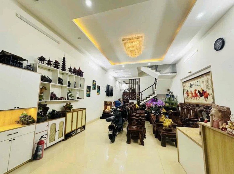HOT HOT – CHÍNH CHỦ CẦN BÁN NHÀ TẠI  Phường Tân Thành, Thành phố Buôn Ma Thuột, Đắk Lắk