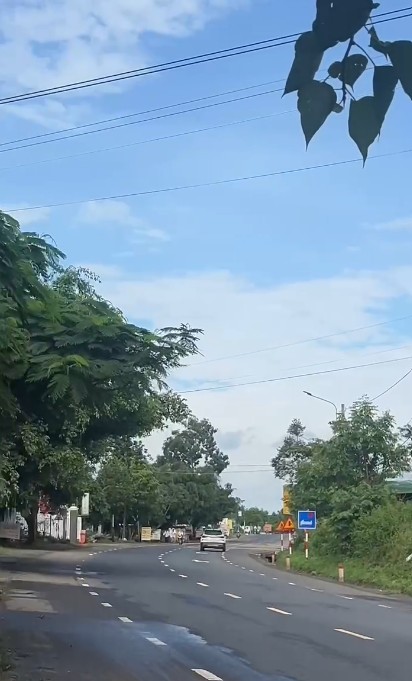 Bán đất đẹp 197m2 mặt tiền Trần Hưng Đạo, Ea TLing - Kinh doanh thuận tiện, giá 2,2 tỷ