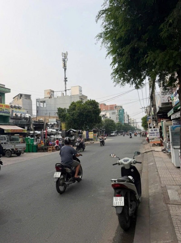 Bán nhà Mặt tiền Phạm Văn Bạch - thông Nguyễn Sỹ Sách,  7x15m, 3 Tầng 1 đời chủ, 20,9 Tỷ.
