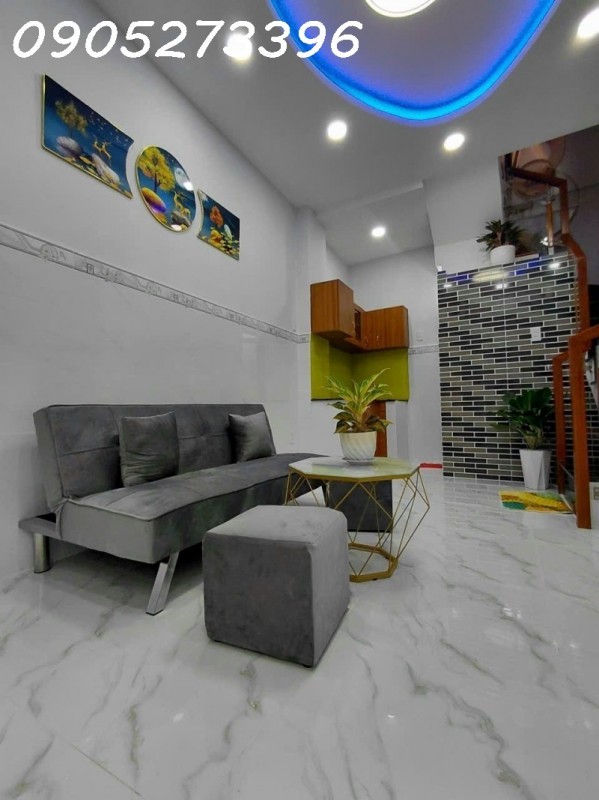 GẤP BÁN - GIÁ TỐT - NHÀ ĐẸP Ở NGAY - 3 TẦNG - GẦN MẶT TIỀN - HẺM XE HƠI ĐỖ CỬA - CHỈ 4.5 TỶ