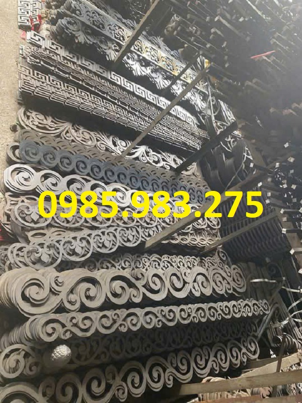 . Diềm CNC trang trí mặt tiền và mái hiên