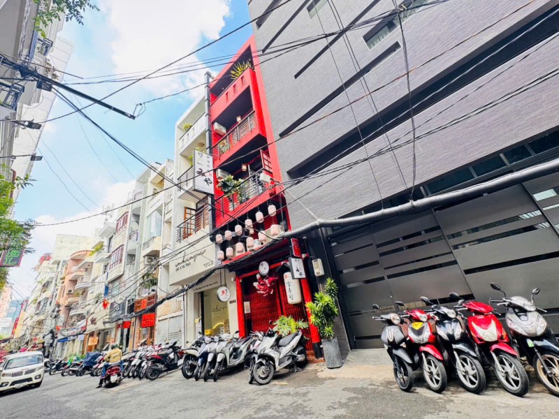 QUẬN 1: BÁN NHÀ HÀNG NHẬT 5 TẦNG MẶT TIỀN HXH NGUYỄN TRÃI, P.BÊN THÀNH- DT 4M*17M ĐẸP- SẴN HDT