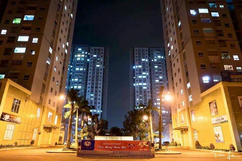 Bán CC HQC Plaza, Nguyễn Văn Linh, 1,45 tỷ, 55m2, 2PN, 2VS. Sổ hồng cầm tay, Bank hỗ trợ vay 1,1 tỷ