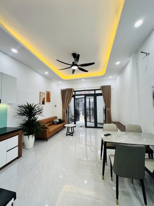 Bán nhà 79m2 đường Số 4, Tam Phú, Thủ Đức, TP HCM, 1 trệt , sổ hồng riêng, giá chỉ 4,37 tỷ.