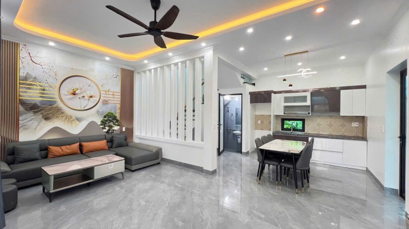 CHỦ NHÀ CÓ LỘC – CHUYỂN NHÀ TO HƠN, CẦN BÁN NHÀ 2 TẦNG ĐỘC LẬP TẠI AN DƯƠNG, HẢI PHÒNG