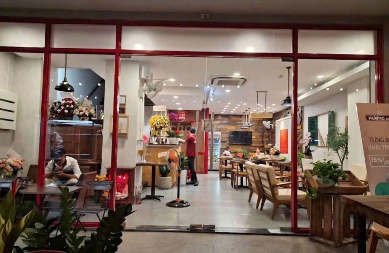 SANG NHƯỢNG QUÁN CAFE – ĐIỂM TÂM – CƠM VĂN PHÒNG ĐANG HOẠT ĐỘNG TỐT TẠI PHƯỜNG TÂN PHÚ, QUẬN 7