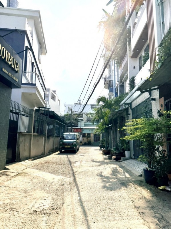 6,1 TỶ – 54M2 – PHẠM VĂN CHIÊU, GÒ VẤP, GẦN CHỢ THẠCH ĐÀ – HẺM NHỰA 6M Ô TÔ TRÁNH – NHÀ 4 TẦNG ĐẸP,