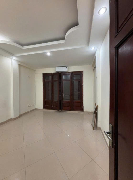 CHÍNH CHỦ CHO THUÊ VĂN PHÒNG TẠI MẶT ĐƯỜNG CHIẾN THẮNG - HÀ ĐÔNG