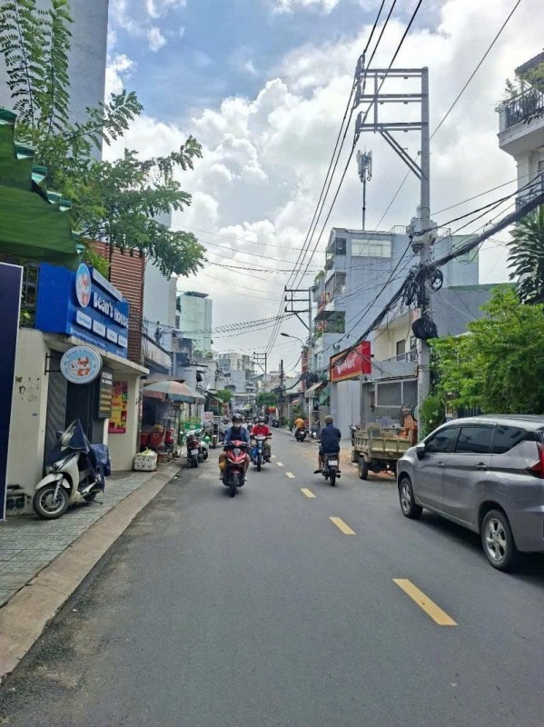 Bán nhà Mặt tiền Nguyễn Văn Công - gần Chợ Tân SƠn Nhất, 9,3x40m, 2 Tầng, 1 chủ, 45 Tỷ