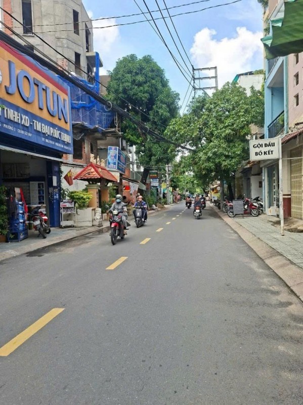 Bán nhà Mặt tiền Nguyễn Văn Công - gần Chợ Tân SƠn Nhất, 9,3x40m, 2 Tầng, 1 chủ, 45 Tỷ