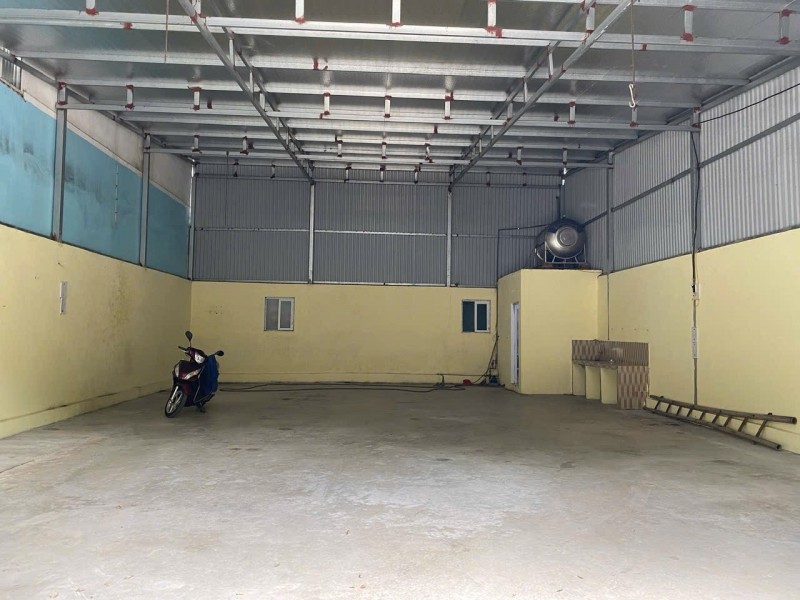 Gia đình cần cho thuê nhà làm văn phòng, cửa hàng, xưởng diện tích 140m2, mặt tiền 10m phường Mỹ Hào