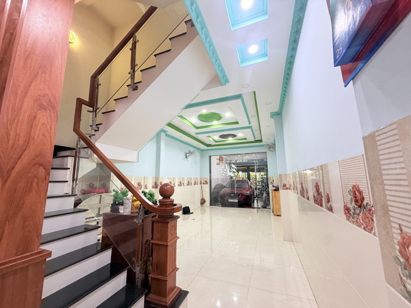 Bán nhà 5 tầng đường Gò Dưa, Tam Bình, Thủ Đức, TP HCM. DT  92m2. Giá 11.48 tỷ, Sổ hồng riêng.