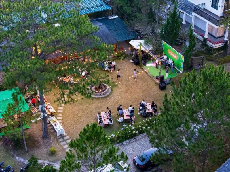 Cho thuê khu nghỉ dưỡng 5ha gồm 5 biệt thự 8 bungalow giá 400 triệu Đà Lạt Lâm Đồng