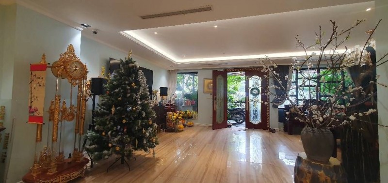 Liền kề Thạch Bàn 32 tỷ 145m mặt tiền 8m,vỉa hè ô tô,dân trí cao
