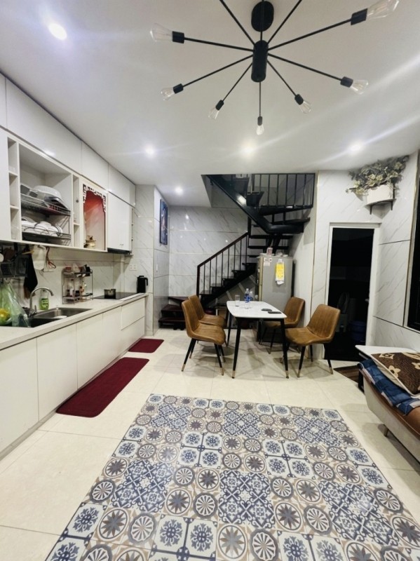 Bán nhà 2 tầng ở ngay,  kiệt Nguyễn Văn Linh, Hải Châu, 50m², giá 3,9 tỷ