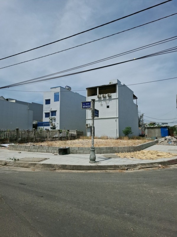Bán đất mặt tiền Nguyễn Phạm Tuân 93m², đang cho thuê 5 triệu/tháng, giá 5,4 tỷ