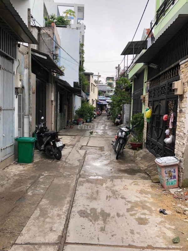 NHÀ VỊ TRÍ ĐẸP- GIÁ TỐT CHÍNH CHỦ BÁN NHANH CĂN NHÀ đường liên khu 5-6 quận Bình Tân, TPHCM