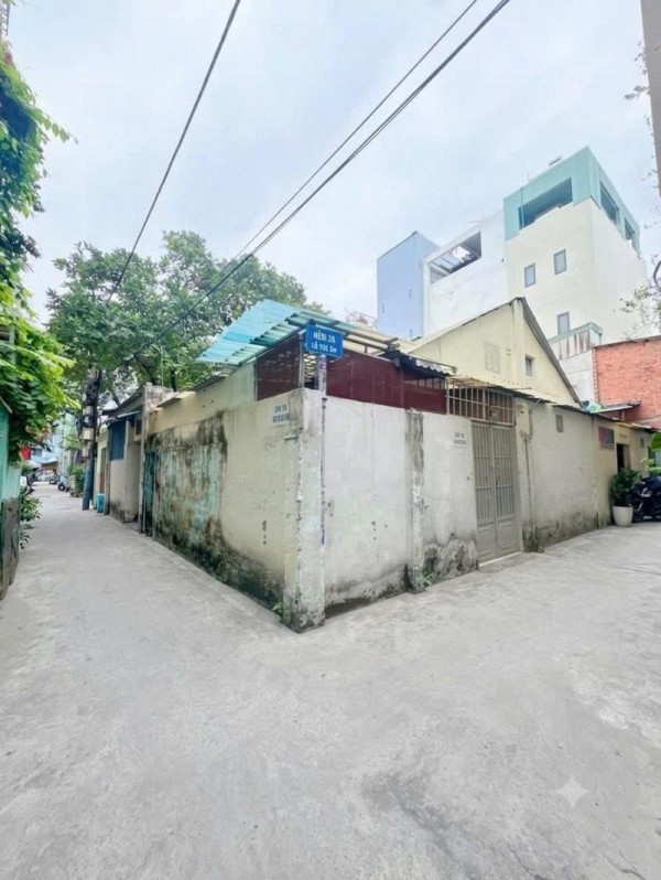 Bán nhà Lô góc - Hẻm 4m Huỳnh Văn Bánh - gần Phan Đình Phùng, 5,2x17m, Cấp 4, 10,6 Tỷ.