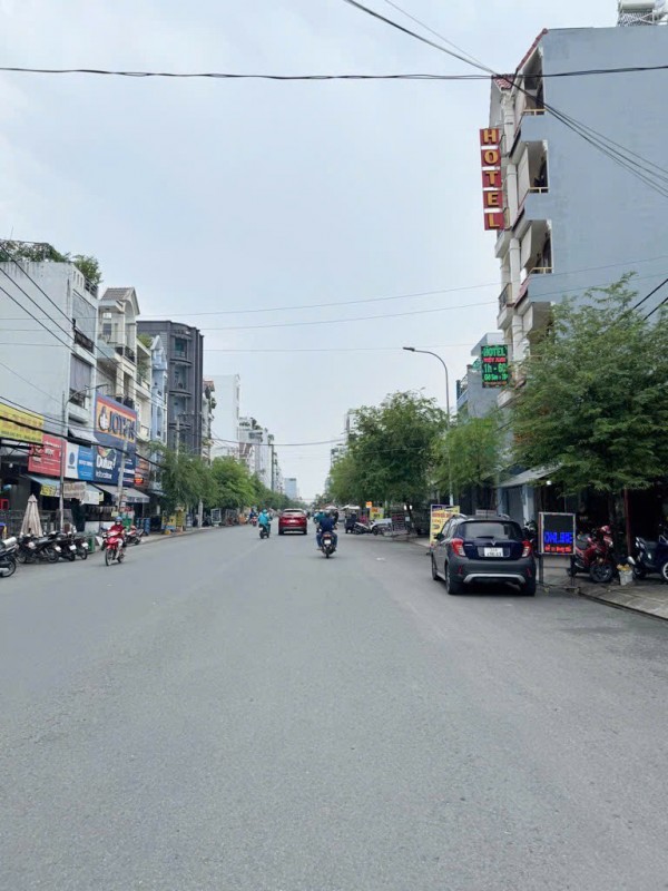 CHỈ 6.3 TỶ - 130M2 - 3 TẦNG BTCT - TÔ KÝ - QUẬN 12 - SÁT NGÀY GÒ VẤP - CHỈ 48 TRIỆU/M2 - CHẠM LÀ