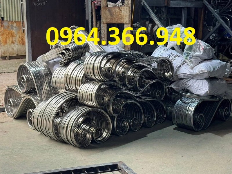 Đặt sắt hộp uốn theo yêu cầu như thế nào để sát với ý tưởng?
