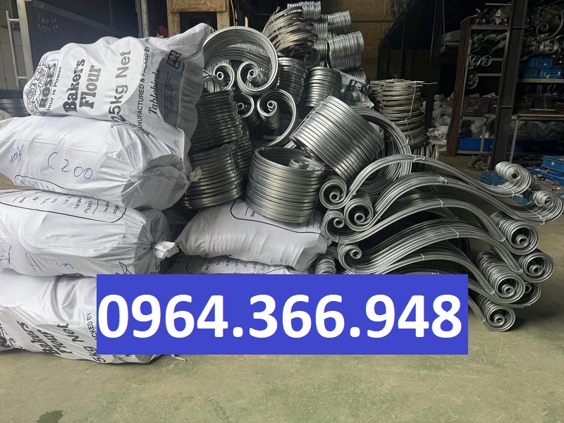 Đặt sắt hộp uốn theo yêu cầu như thế nào để sát với ý tưởng?