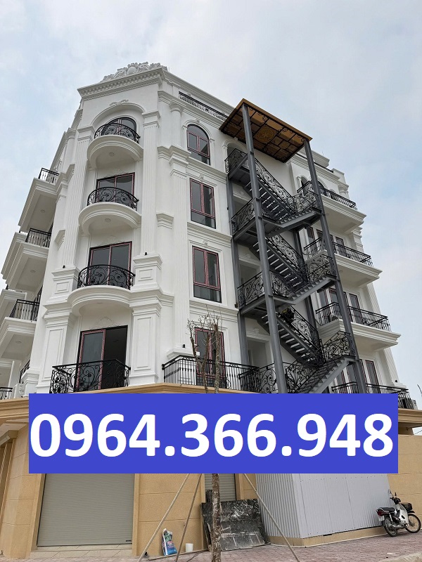 Lắp đặt hàng rào sắt mỹ thuật đồng bộ với cổng và lan can