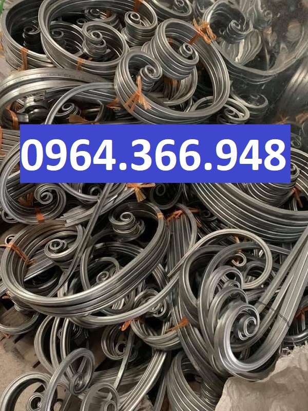 Phôi sắt hộp uốn cho mẫu cổng hiện đại