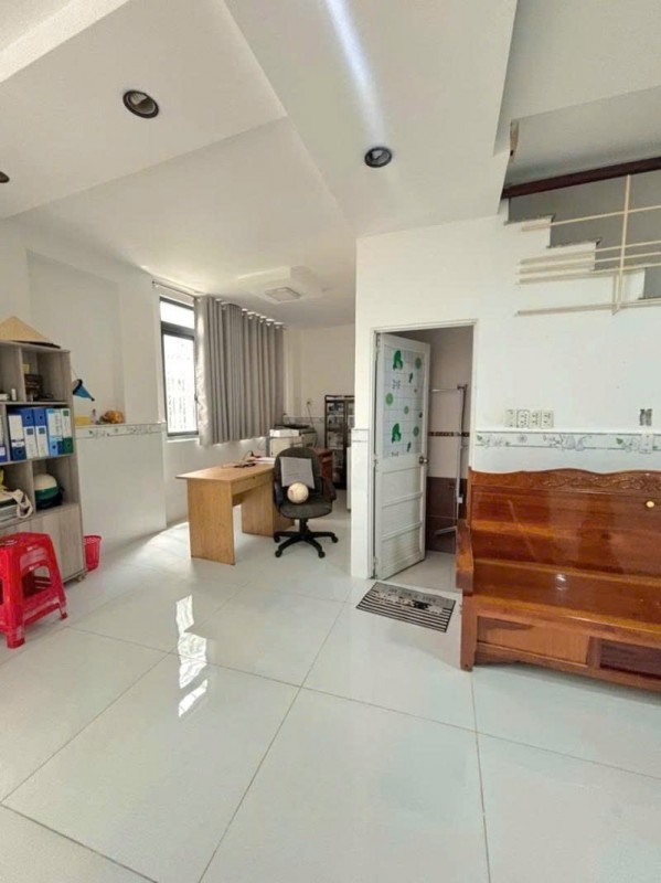 Bán nhà phố Hẻm 4m Trương Quốc Dung - Nguyễn Văn Trỗi, 8,9x6m, 4 Tầng, 4PN, 10,2 Tỷ.
