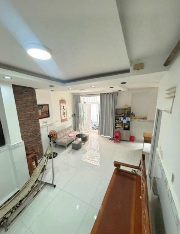 Bán nhà phố Hẻm 4m Trương Quốc Dung - Nguyễn Văn Trỗi, 8,9x6m, 4 Tầng, 4PN, 10,2 Tỷ.