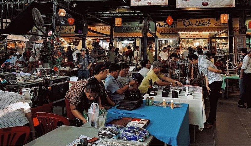Chợ đồ cũ là gì?