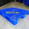 Pallet nhựa kê gạo- sản phẩm hữu ích cho nhà nông