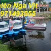 Thuyền Thiên Nga đạp nước đi 2 người lớn 2 trẻ Em 