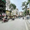 BÁN NHÀ MẶT PHỐ HÀNG CÓT. HOÀN KIẾM. 50M2 5 TẦNG MT 13M GIÁ 51 TỶ- VỊ TRÍ ĐẮC ĐỊA - LÔ GÓC 3 MẶT