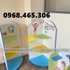 Kệ cá nhân mầm non, kệ góc mầm non bằng gỗ