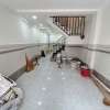 Nhà  Mới hèm 243 Hoàng Diệu quận 4,  nhà nằm cách 2 mặt tiền vĩnh khánh và đường số 41 vài trăm mét