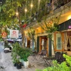 CHỐT NHANH QUÁN CAFE ĐẸP LẮM, DT Ngang 18m x 9m , Ngay sát Ngã tư đèn xanh đèn đỏ, SANG CHỈ : 320