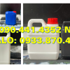 Bình nhựa 5 lít đựng nhiên liệu dự trữ, can nhựa 1 lít đựng nước rửa tay, can 500ml đựng nước lau sà