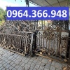 Lắp đặt hàng rào sắt mỹ thuật đồng bộ với cổng và lan can
