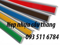 Nẹp góc tường nội thất Nẹp nhựa cầu thang chống trượt