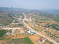 Bán đất Vân Hồ, Mộc Châu view hồ, lưng tựa đồi chè 944m chỉ 4 tỷ