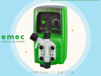 Bơm định lượng EMEC VCO 1802 K/PP định lượng 2 L/h 18 bar kiểu gắn tường