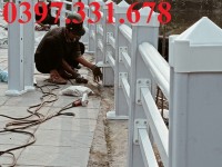 Sản xuất và thi công hàng rào nhựa PVC, Hàng rào khu vui chơi