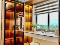 Bán gấp chung cư Eco Green Nguyễn Xiển, căn góc, 100m2, 3 ngủ, view đẹp, giá 6,35 tỷ