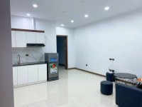 Cho thuê căn hộ chung cư 36 Giang Văn Minh, 70m2, tầng 3, 2 ngủ, 12tr - cho ở hộ GĐ, nhóm lịch sự.