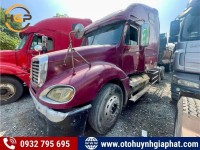 Thanh lý 2 xe đầu kéo Mỹ Freightliner 2 giường máy 340hp đời 2003 cũ