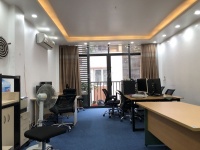 Chia sẻ văn phòng trong tòa nhà 23 ngõ 565 Lạc Long Quân (ngõ thông 2 đường Lạc Long Quân và Võ Chí