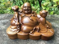 Phật Di Lặc hợp với tuổi nào? Chọn tượng phù hợp