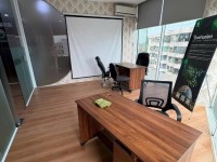 Cho thuê văn phòng tòa nhà đầy đủ tiện ích giá 5tr